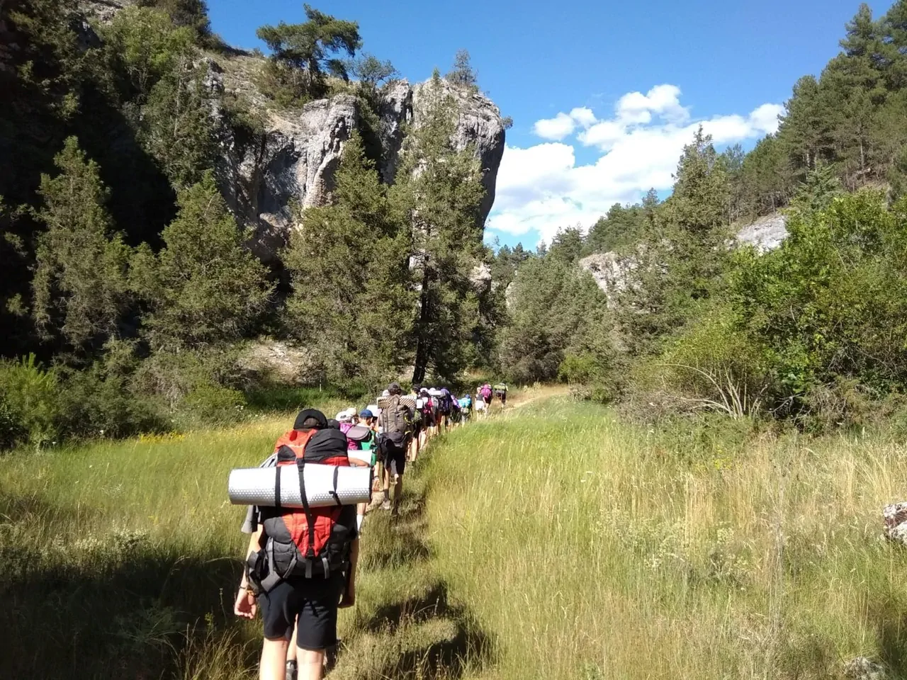 Campamentos Sherpa. Rutas en grupo.